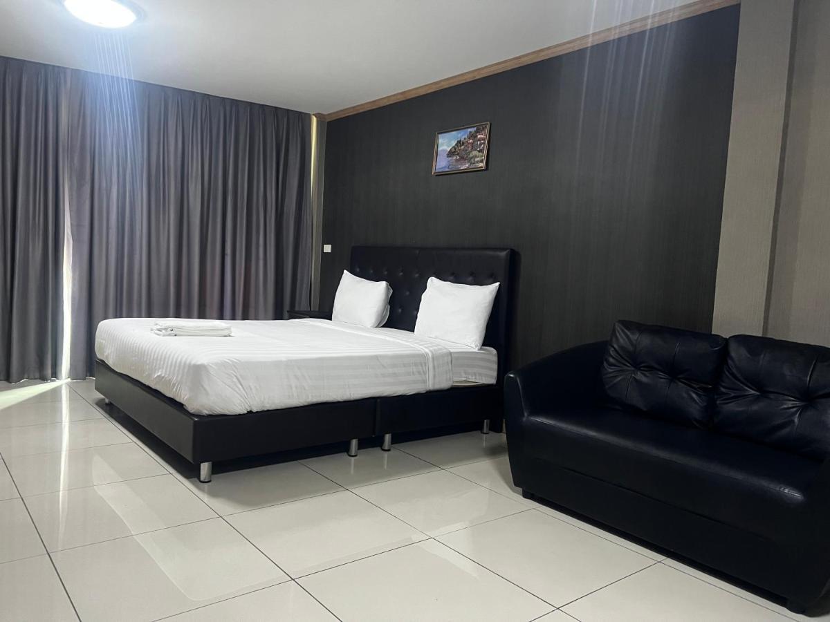 Apsara Inn Pattaya ภายนอก รูปภาพ