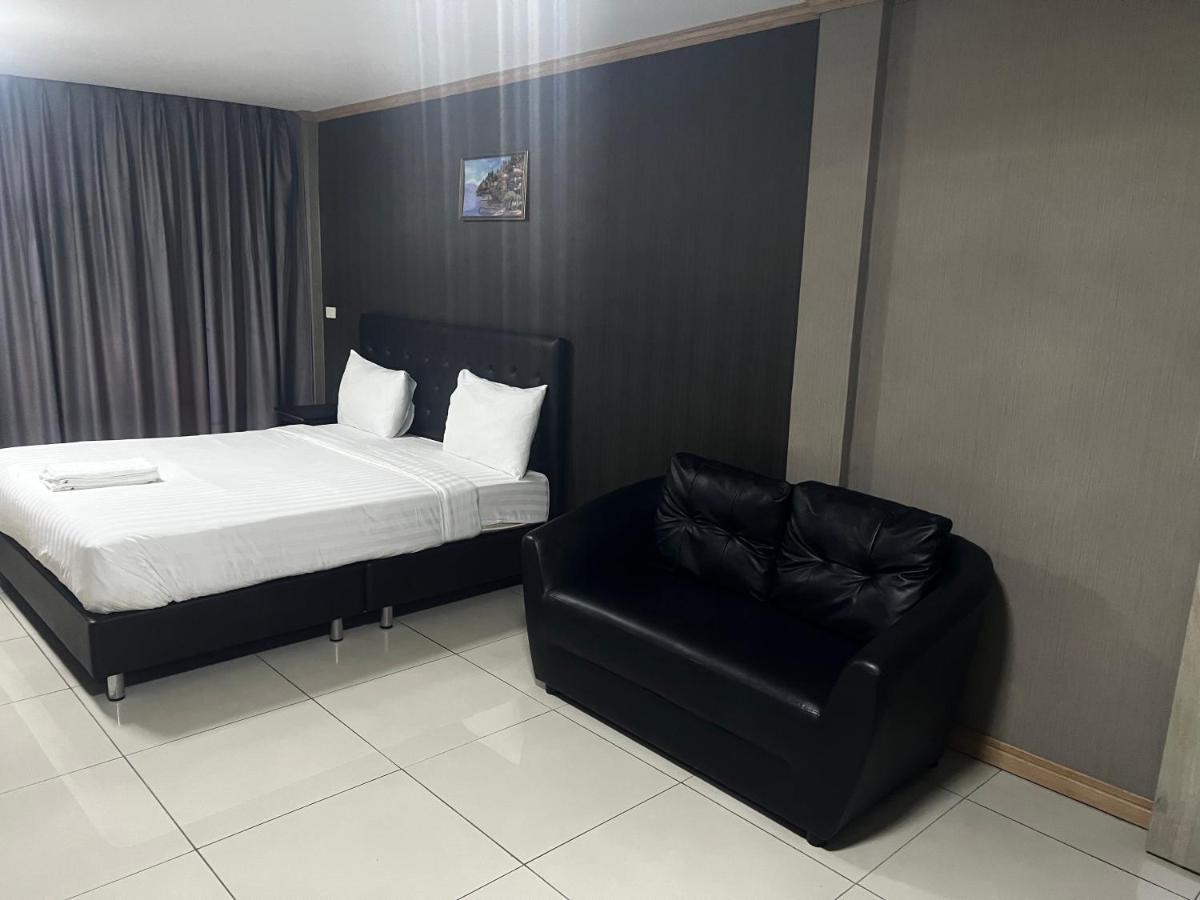 Apsara Inn Pattaya ภายนอก รูปภาพ